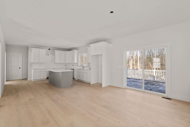 Lot 8 Elmwood Avenue, Holden, MA 01520