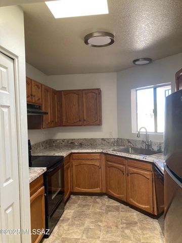 179 W Lillian Lane, Tucson, AZ 85704