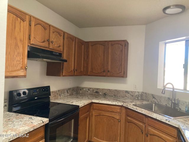 179 W Lillian Lane, Tucson, AZ 85704