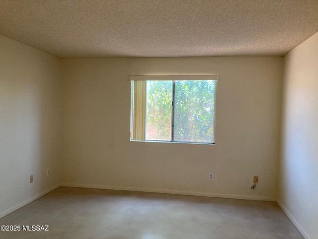 179 W Lillian Lane, Tucson, AZ 85704