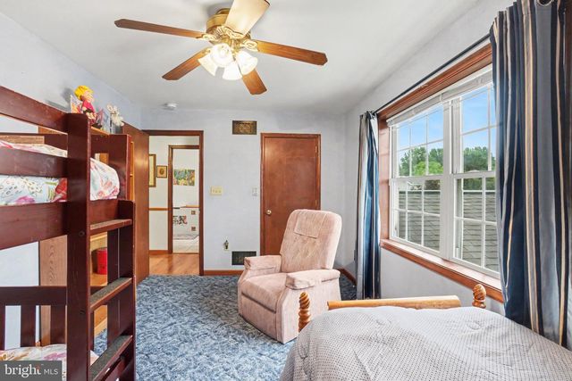 192 FAIRWAY DR, Denver, PA 17517