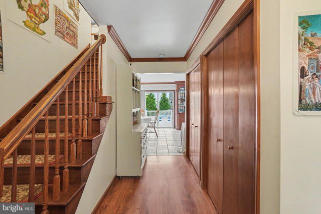 192 FAIRWAY DR, Denver, PA 17517