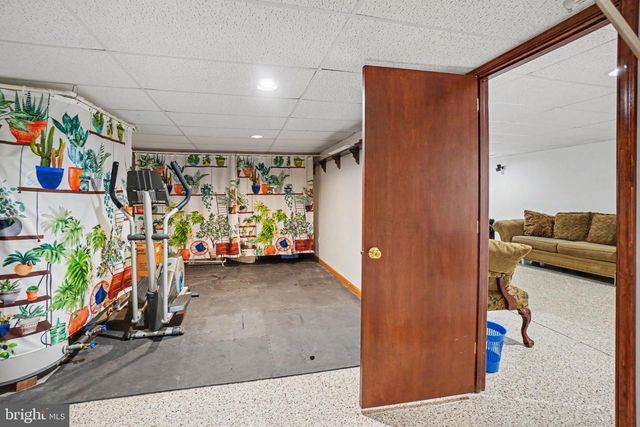 192 FAIRWAY DR, Denver, PA 17517