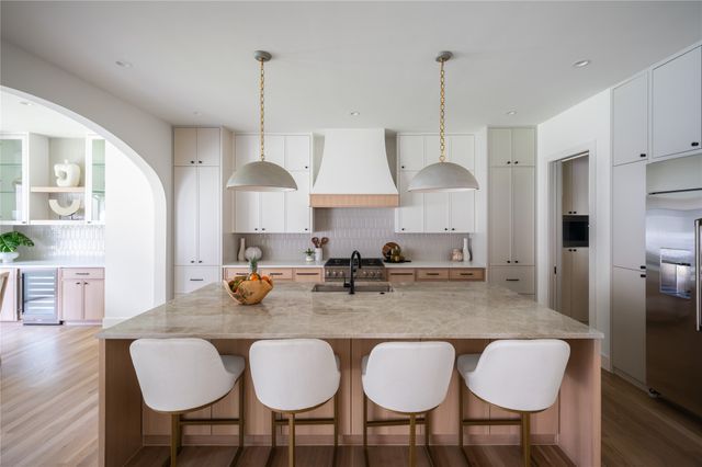 8716 Fawn Drive, Dallas, TX 75238