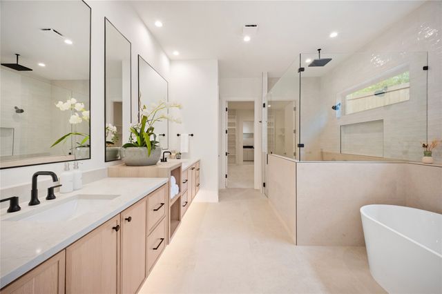 8716 Fawn Drive, Dallas, TX 75238