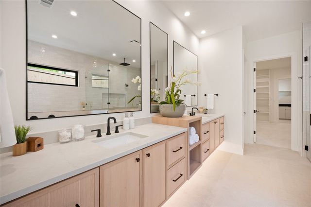 8716 Fawn Drive, Dallas, TX 75238