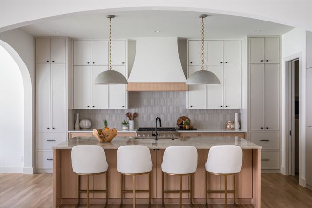 8716 Fawn Drive, Dallas, TX 75238