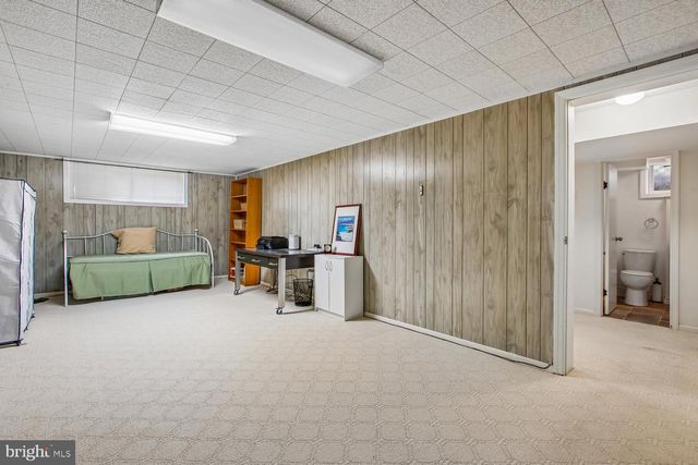 3332 KAYWOOD DR, Falls Church, VA 22041