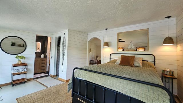 1855 South Delaware Drive, Williams Twp, PA 18042