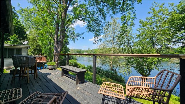 1855 South Delaware Drive, Williams Twp, PA 18042