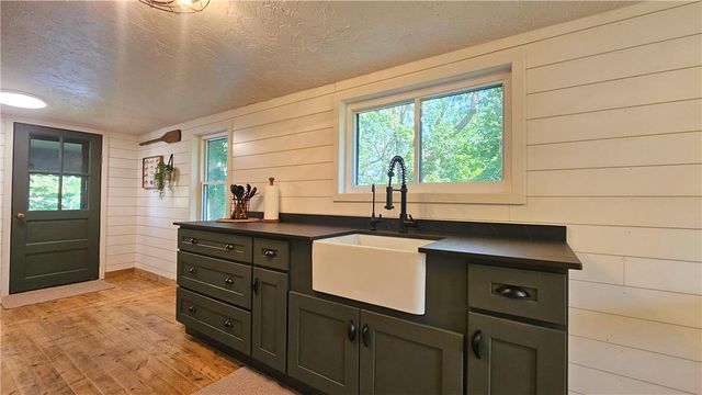 1855 South Delaware Drive, Williams Twp, PA 18042