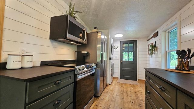 1855 South Delaware Drive, Williams Twp, PA 18042