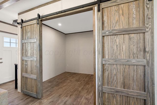 421 W HERITAGE Lane, Canyon, TX 79015