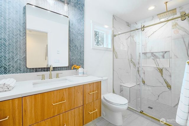 1518 NE 106th Street, Seattle, WA 98125