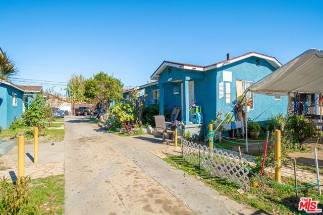 359 E 56th Street, Los Angeles, CA 90011