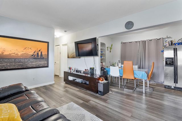 440 NW 119th, Miami, FL 33168