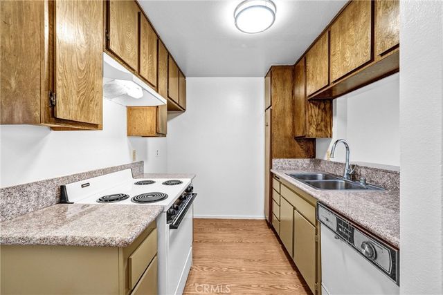 330 N Chapel Ave 108, Alhambra, CA 91801
