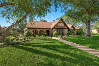 1820 Wimbleton Drive, Bedford, TX 76021
