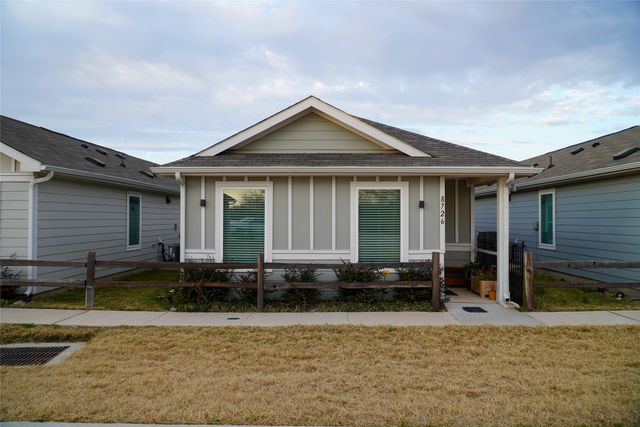 8726 Texas Risinger Drive 50, Fort Worth, TX 76123
