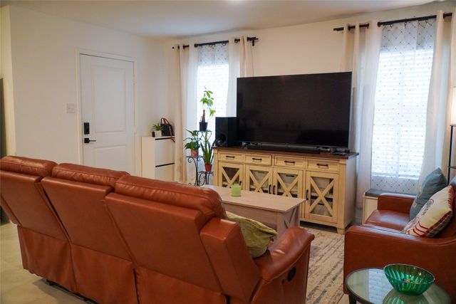 8726 Texas Risinger Drive 50, Fort Worth, TX 76123