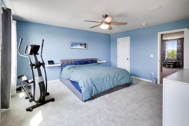 460 E Meadowdale Circle, Hampshire, IL 60140