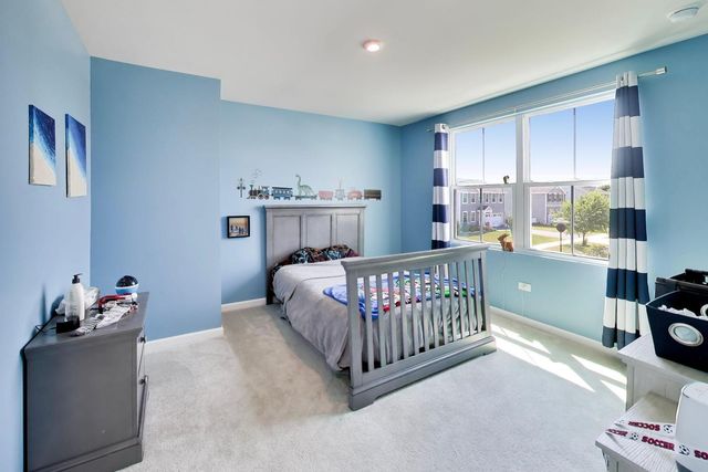460 E Meadowdale Circle, Hampshire, IL 60140