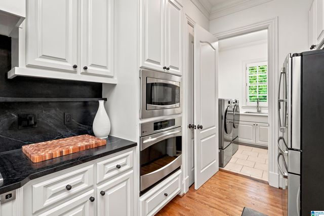 3904 BUTLER SPRINGS WAY, Hoover, AL 35226