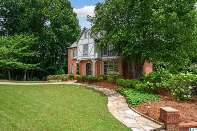 3904 BUTLER SPRINGS WAY, Hoover, AL 35226