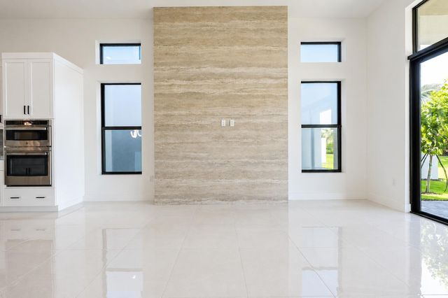 9597 Regal Palm Court, Boca Raton, FL 33434