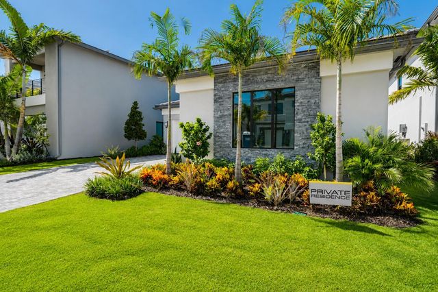 9597 Regal Palm Court, Boca Raton, FL 33434