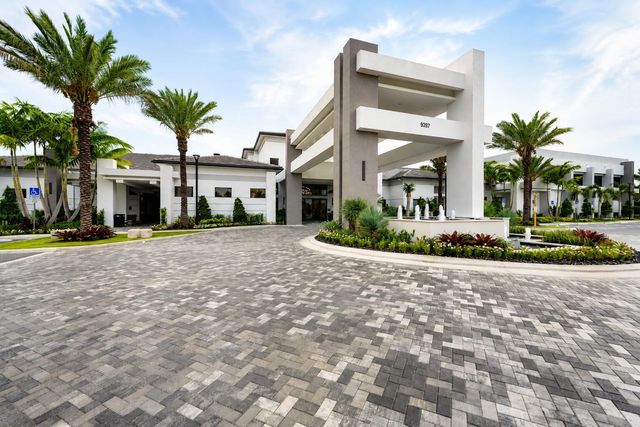 9597 Regal Palm Court, Boca Raton, FL 33434