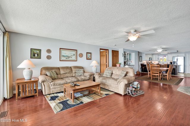 1806 Sand Dollar Court, Kure Beach, NC 28449