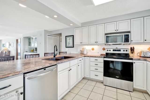 1806 Sand Dollar Court, Kure Beach, NC 28449