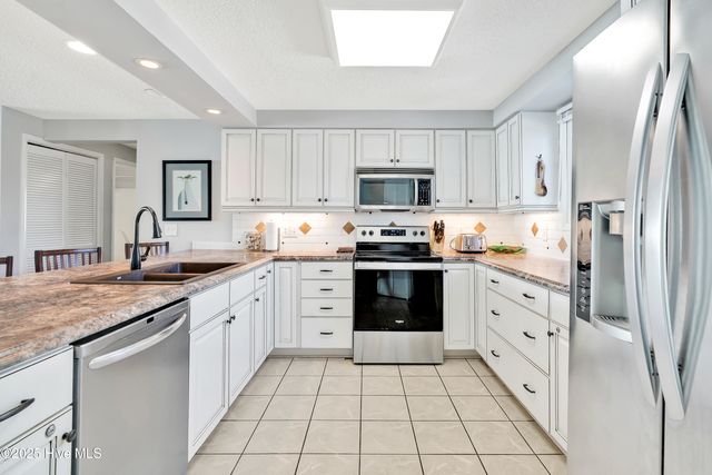 1806 Sand Dollar Court, Kure Beach, NC 28449