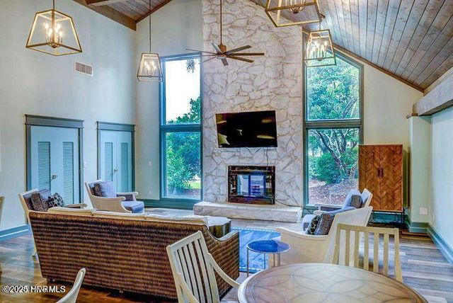 1806 Sand Dollar Court, Kure Beach, NC 28449