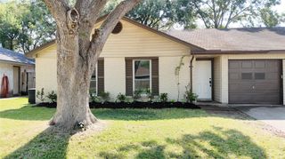 17706 Fife Lane, Webster, TX 77598