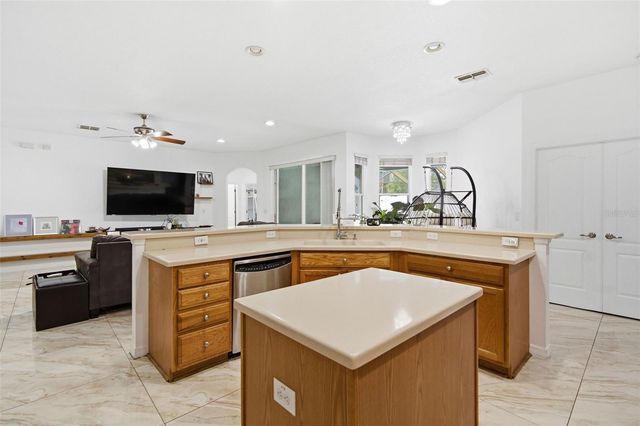 508 DEBRA DRIVE, Brandon, FL 33510
