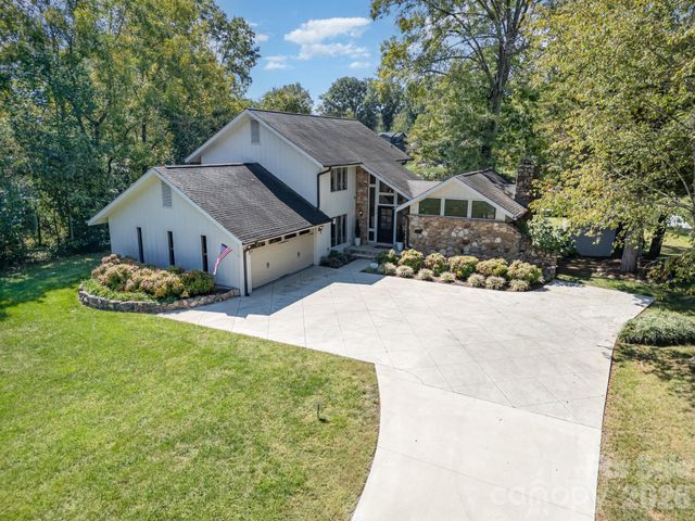 118 Waterfowl Lane, Mooresville, NC 28117