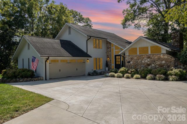 118 Waterfowl Lane, Mooresville, NC 28117