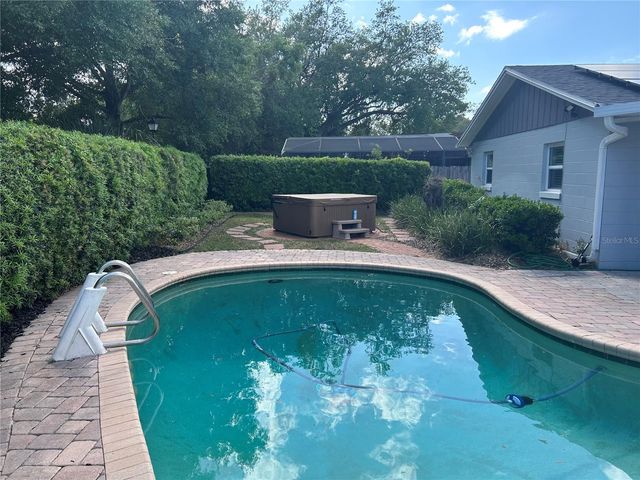 105 E COTTESMORE CIRCLE, Longwood, FL 32779