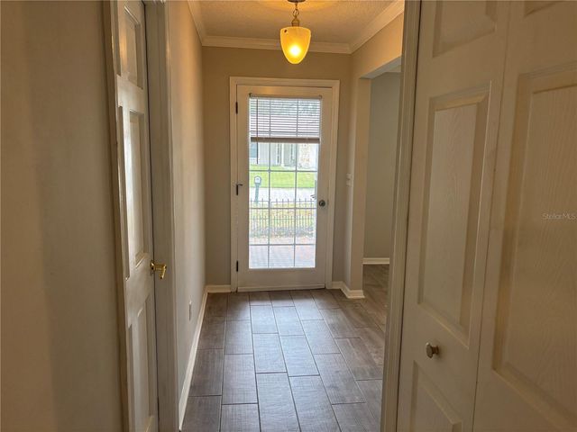105 E COTTESMORE CIRCLE, Longwood, FL 32779
