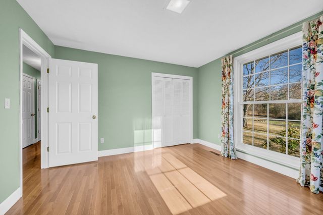 1613 Harpeth Xing, Ashland City, TN 37015