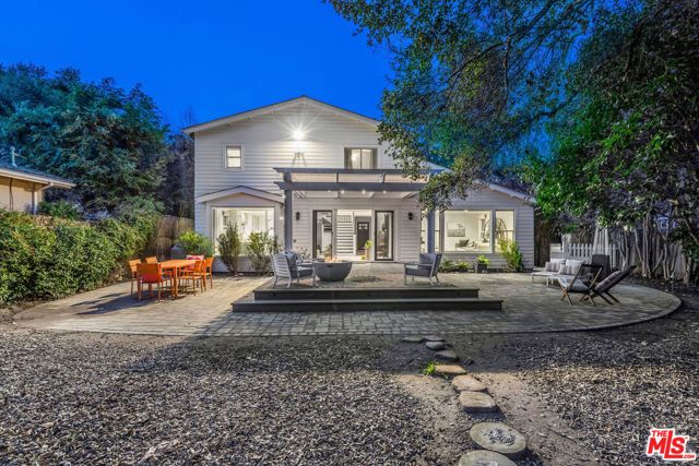 1514 Willow Drive, Topanga (los Angeles), CA 90290