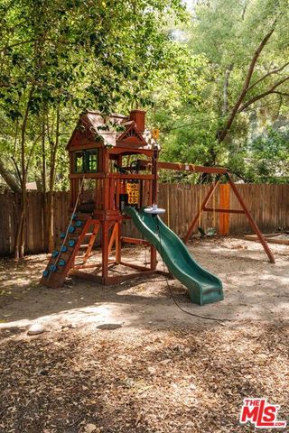 1514 Willow Drive, Topanga (los Angeles), CA 90290