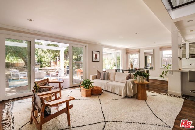 1514 Willow Drive, Topanga (los Angeles), CA 90290