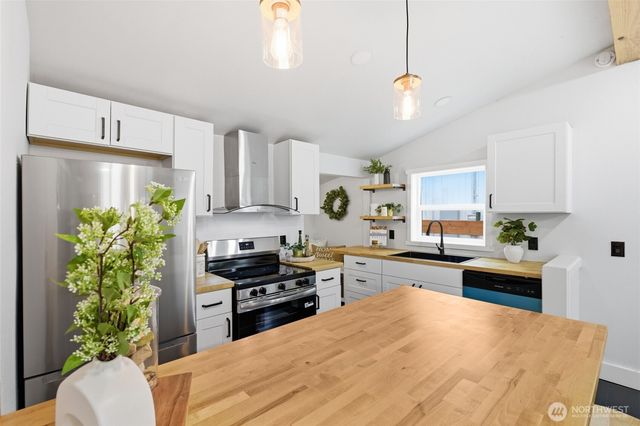 2124 15th Street, Bremerton, WA 98312