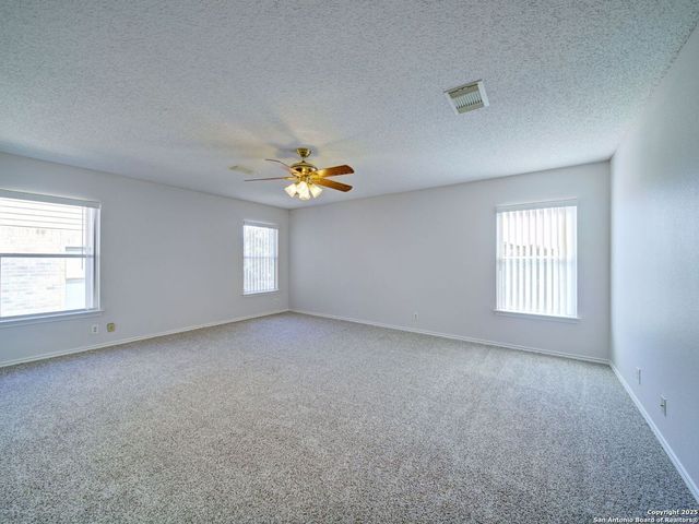 8414 Park Olympia, Universal City, TX 78148