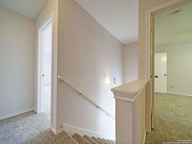 8414 Park Olympia, Universal City, TX 78148