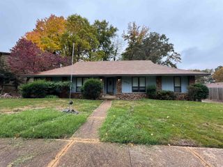 3041 WOOD THRUSH DR, Memphis, TN 38134