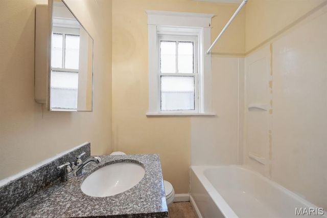 2806 Osage Street, St Louis, MO 63118